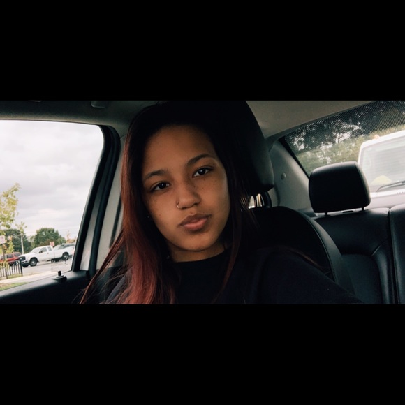 Meet your Posher, Destiny - Picture 1 of 1